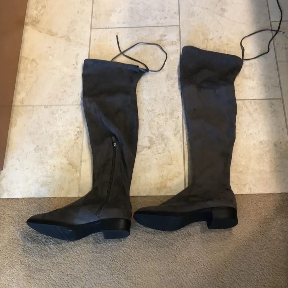 CIRCUS by Sam Eldelman gray suede boots - Picture 2 of 12